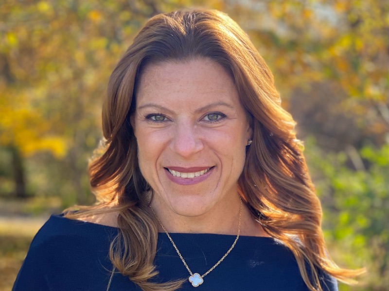 Lori Nevins